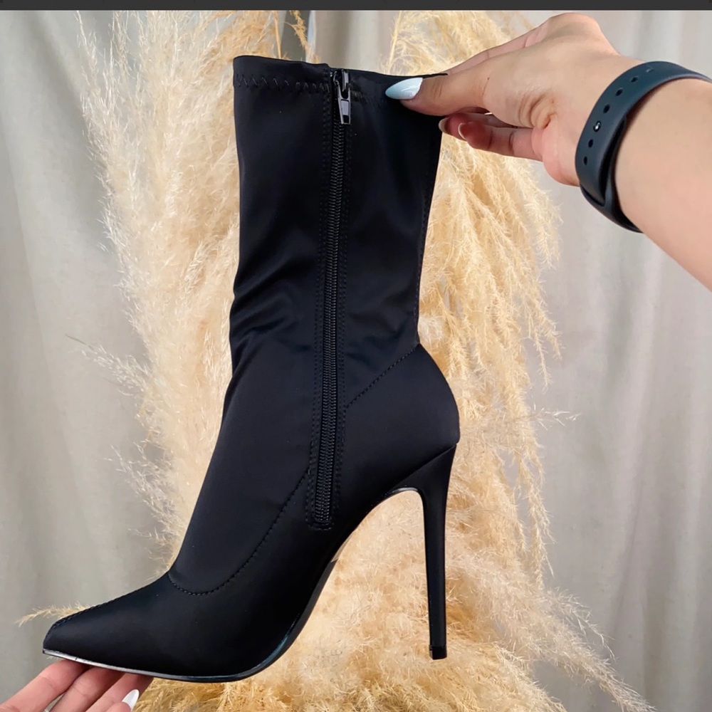 Miss lola boots